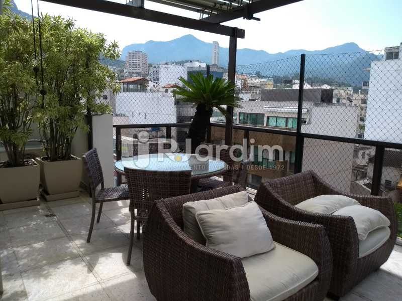 Conheça varanda / segundo piso do imóvel - Compra Venda Avaliação Imóveis Cobertura Leblon 4 Quartos - LACO40166 - 8 varanda / segundo piso - Compra Venda Avaliação Imóveis Cobertura Leblon 4 Quartos - LACO40166 - 8