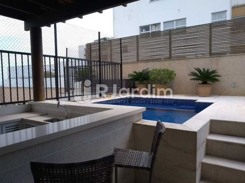 Conheça terraço/ piscina do imóvel - Compra Venda Avaliação Imóveis Cobertura Leblon 4 Quartos - LACO40166 - 4 terraço/ piscina - Compra Venda Avaliação Imóveis Cobertura Leblon 4 Quartos - LACO40166 - 4