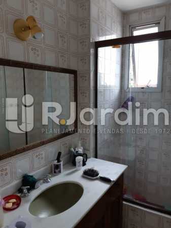 Conheça Banheiro social do imóvel - Compra Venda Avaliação Imóveis Apartamento Lagoa 2 Quartos - LAAP21371 - 18 Banheiro social - Compra Venda Avaliação Imóveis Apartamento Lagoa 2 Quartos - LAAP21371 - 18