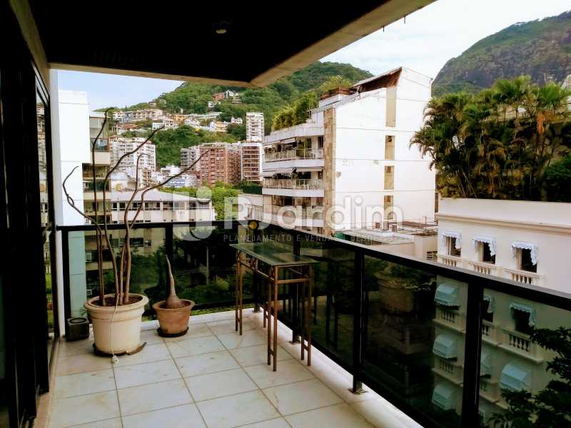Conheça Varanda / lado esquerdo do imóvel - Compra Venda Avaliação Imóveis Apartamento Lagoa 4 Quartos - LAAP40734 - 1 Varanda / lado esquerdo - Compra Venda Avaliação Imóveis Apartamento Lagoa 4 Quartos - LAAP40734 - 1