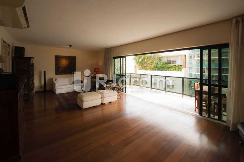 Conheça Salão / varanda do imóvel - Compra Venda Avaliação Imóveis Apartamento Lagoa 4 Quartos - LAAP40734 - 5 Salão / varanda - Compra Venda Avaliação Imóveis Apartamento Lagoa 4 Quartos - LAAP40734 - 5