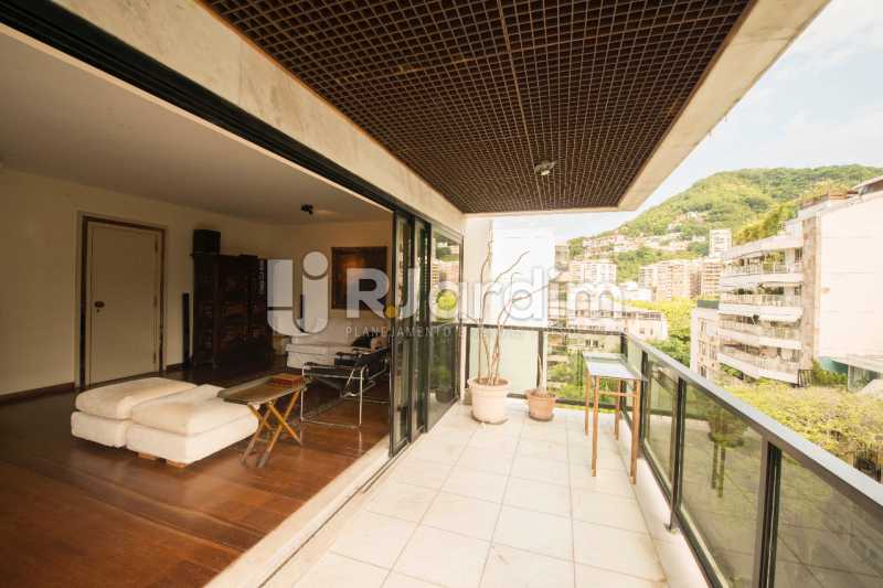 Conheça varanda / lado esquerdo do imóvel - Compra Venda Avaliação Imóveis Apartamento Lagoa 4 Quartos - LAAP40734 - 6 varanda / lado esquerdo - Compra Venda Avaliação Imóveis Apartamento Lagoa 4 Quartos - LAAP40734 - 6