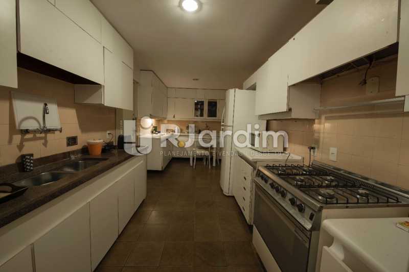 Conheça cozinha do imóvel - Compra Venda Avaliação Imóveis Apartamento Lagoa 4 Quartos - LAAP40734 - 26 cozinha - Compra Venda Avaliação Imóveis Apartamento Lagoa 4 Quartos - LAAP40734 - 26