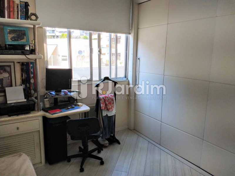 Conheça Quarto 2 do imóvel - Compra Venda Avaliação Imóveis Apartamento Humaitá 3 Quartos - LAAP31951 - 16 Quarto 2 - Compra Venda Avaliação Imóveis Apartamento Humaitá 3 Quartos - LAAP31951 - 16