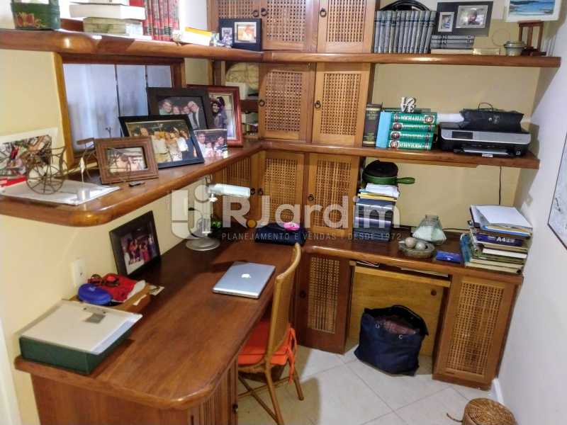 Conheça Escritório do imóvel - Compra Venda Avaliação Imóveis Apartamento Humaitá 3 Quartos - LAAP31951 - 17 Escritório - Compra Venda Avaliação Imóveis Apartamento Humaitá 3 Quartos - LAAP31951 - 17