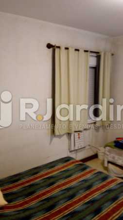 Conheça Quarto do imóvel - Compra Venda Avaliação Imóveis Apartamento Copacabana 3 Quartos - LAAP31960 - 17 Quarto - Compra Venda Avaliação Imóveis Apartamento Copacabana 3 Quartos - LAAP31960 - 17