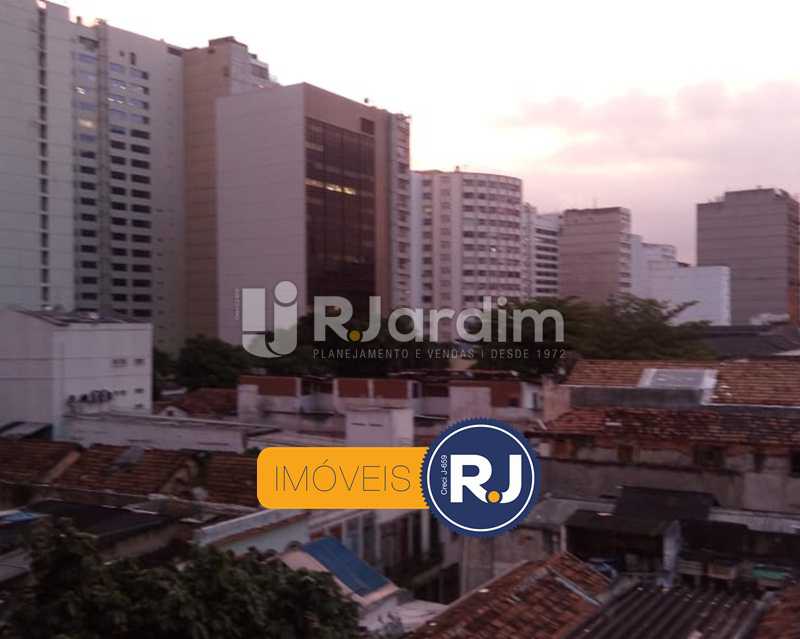 Conheça 2 Vista varanda interna do imóvel - Compra Venda Apartamento Residencial Comercial Centro 1 Quarto - LAAP10338 - 3 2 Vista varanda interna - Compra Venda Apartamento Residencial Comercial Centro 1 Quarto - LAAP10338 - 3