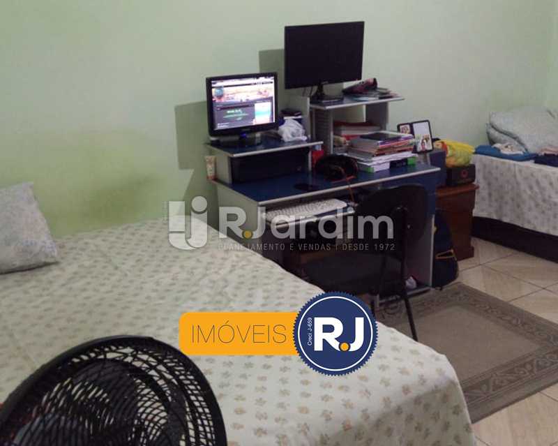 Conheça 5 Quarto do imóvel - Compra Venda Apartamento Residencial Comercial Centro 1 Quarto - LAAP10338 - 6 5 Quarto - Compra Venda Apartamento Residencial Comercial Centro 1 Quarto - LAAP10338 - 6