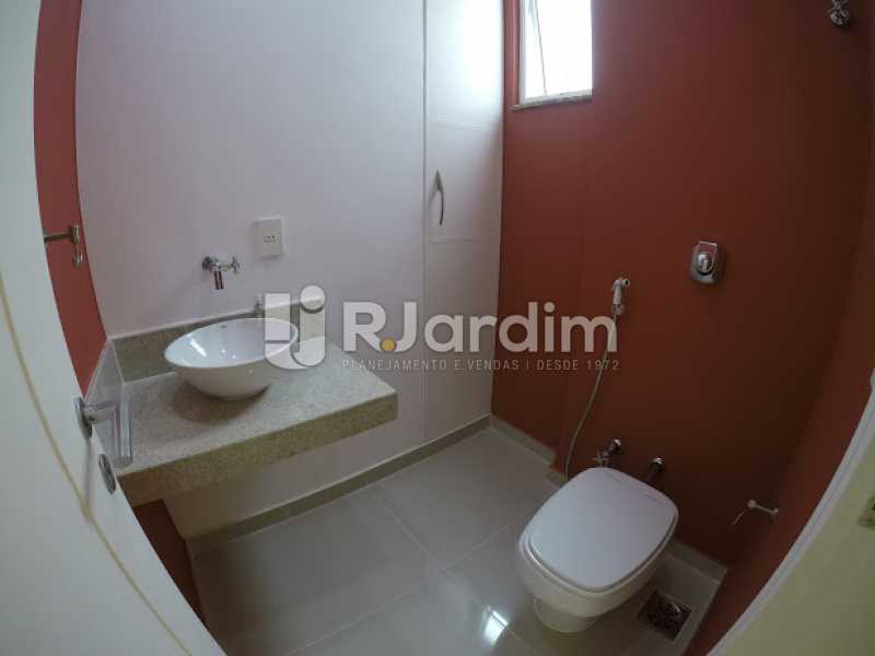 Conheça Lavabo do imóvel - Aluguel Administração Imóveis Cobertura Leblon 4 Quartos - LACO40171 - 6 Lavabo - Aluguel Administração Imóveis Cobertura Leblon 4 Quartos - LACO40171 - 6