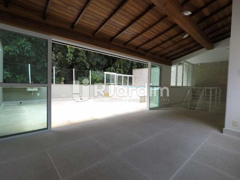Conheça Sala terraço do imóvel - Aluguel Administração Imóveis Cobertura Leblon 4 Quartos - LACO40171 - 23 Sala terraço - Aluguel Administração Imóveis Cobertura Leblon 4 Quartos - LACO40171 - 23