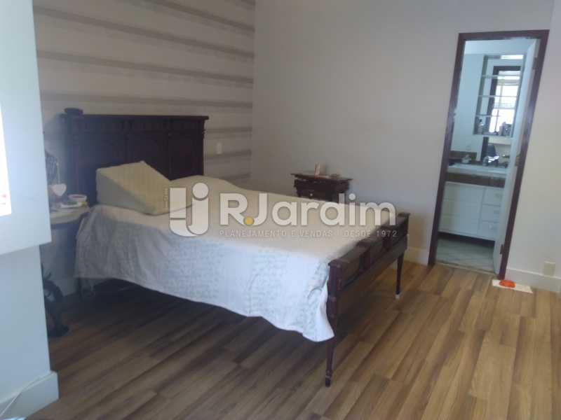 Conheça Suíte II do imóvel - Aluguel Administração Imóveis Apartamento Duplex Lagoa 4 Quartos - LAAP32015 - 13 Suíte II - Aluguel Administração Imóveis Apartamento Duplex Lagoa 4 Quartos - LAAP32015 - 13