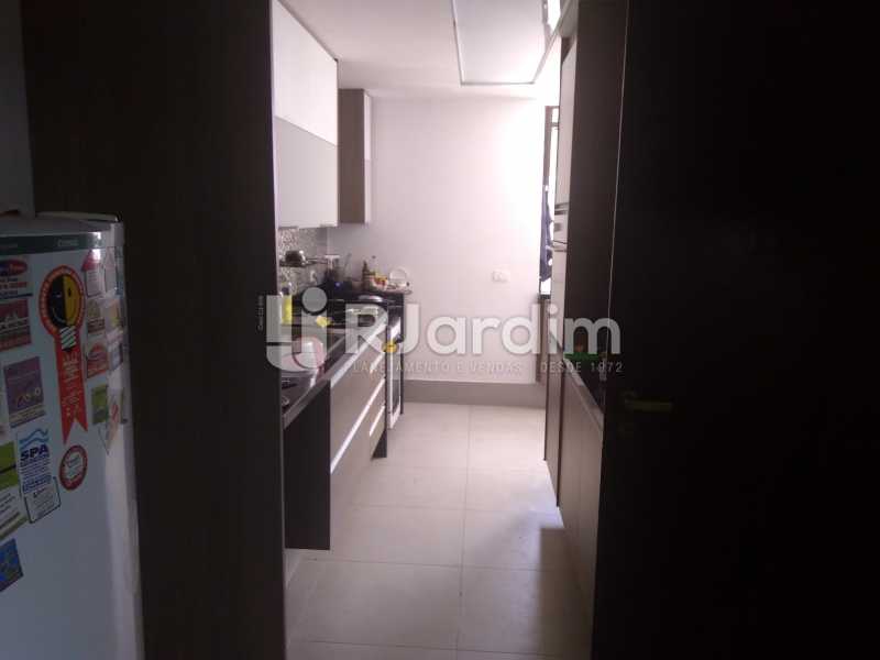 Conheça Cozinha do imóvel - Aluguel Administração Imóveis Apartamento Duplex Lagoa 4 Quartos - LAAP32015 - 22 Cozinha - Aluguel Administração Imóveis Apartamento Duplex Lagoa 4 Quartos - LAAP32015 - 22