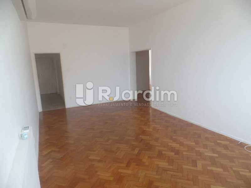 Conheça sala do imóvel - Apartamento Copacabana 4 Quartos Aluguel Administração Imóveis - LAAP40740 - 17 sala - Apartamento Copacabana 4 Quartos Aluguel Administração Imóveis - LAAP40740 - 17