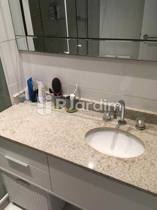 Conheça Banheiro Suíte do imóvel - Compra Venda Avaliação Imóveis Apartamento Botafogo 3 Quartos - LAAP31975 - 18 Banheiro Suíte - Compra Venda Avaliação Imóveis Apartamento Botafogo 3 Quartos - LAAP31975 - 18