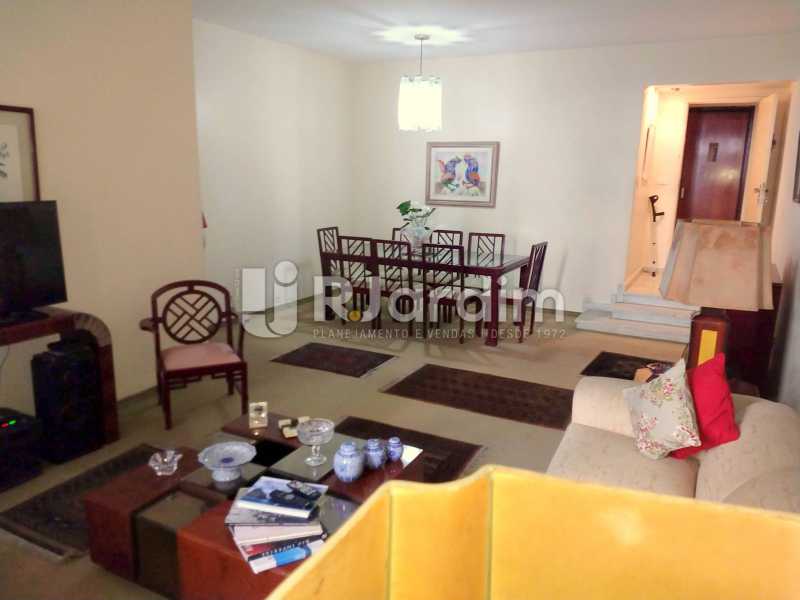 Conheça Sala do imóvel - Compra Venda Avaliação Imóveis Apartamento Copacabana 3 Quartos - LAAP31977 - 5 Sala - Compra Venda Avaliação Imóveis Apartamento Copacabana 3 Quartos - LAAP31977 - 5