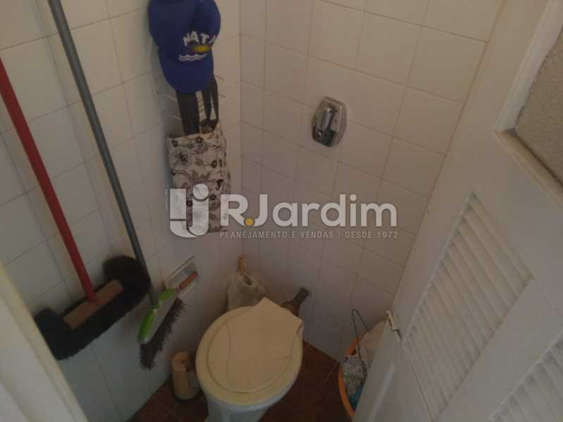 Conheça Banheiro de Serviço do imóvel - Apartamento Lagoa, Zona Sul,Rio de Janeiro, RJ À Venda, 3 Quartos, 140m² - LAAP31978 - 28 Banheiro de Serviço - Apartamento Lagoa, Zona Sul,Rio de Janeiro, RJ À Venda, 3 Quartos, 140m² - LAAP31978 - 28