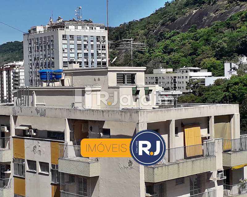 Conheça Vistão Livre do imóvel - Aluguel Administração Imóveis Flat Residencial Humaitá 2 Quartos - LAFL20085 - 9 Vistão Livre - Aluguel Administração Imóveis Flat Residencial Humaitá 2 Quartos - LAFL20085 - 9