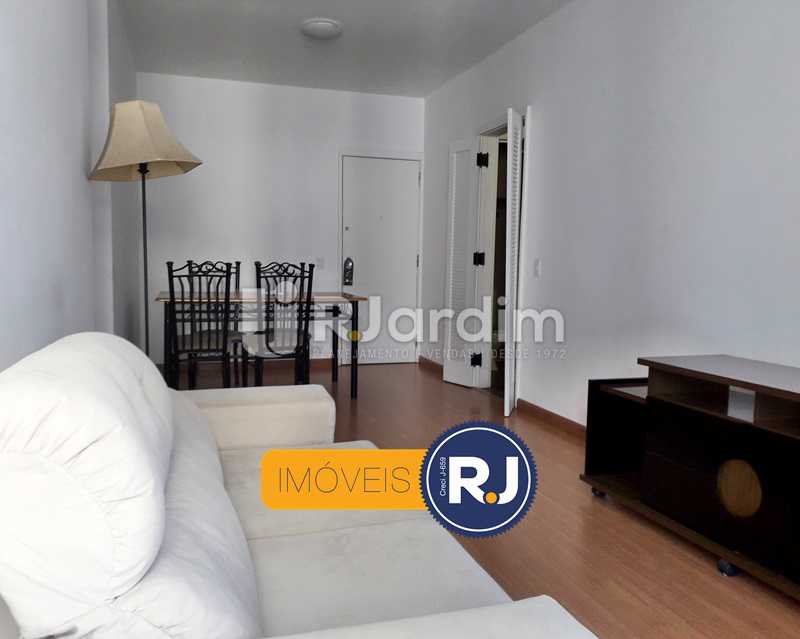 Conheça Sala do imóvel - Compra Venda Avaliação Imóveis Flat Residencial Humaitá 2 Quartos - LAFL20086 - 4 Sala - Compra Venda Avaliação Imóveis Flat Residencial Humaitá 2 Quartos - LAFL20086 - 4