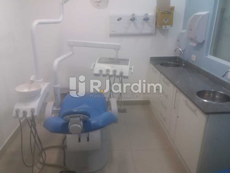 Conheça Consultorio do imóvel - Sala Comercial Rua Real Grandeza,Botafogo, Zona Sul,Rio de Janeiro, RJ À Venda, 130m² - LASL00190 - 9 Consultorio - Sala Comercial Rua Real Grandeza,Botafogo, Zona Sul,Rio de Janeiro, RJ À Venda, 130m² - LASL00190 - 9