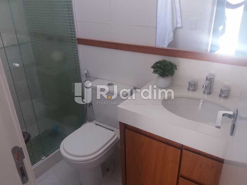 Conheça Lavabo do imóvel - Cobertura À Venda - Lagoa - Rio de Janeiro - RJ - LACO30264 - 8 Lavabo - Cobertura À Venda - Lagoa - Rio de Janeiro - RJ - LACO30264 - 8