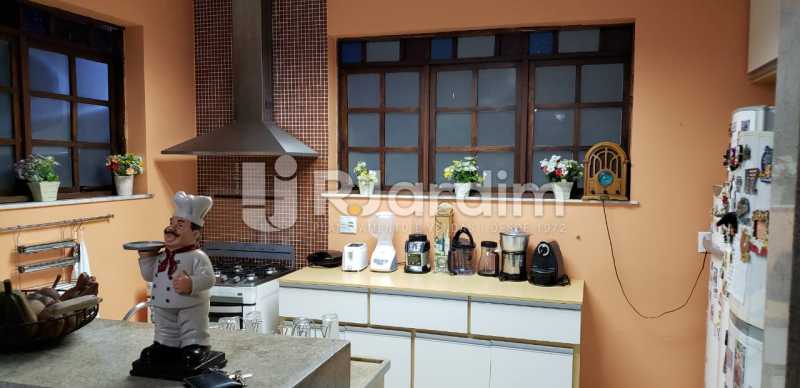 Conheça cozinha do imóvel - Compra Venda Casa Residencial Freguesia (Jacarepaguá) 4 Quartos - LACN40017 - 21 cozinha - Compra Venda Casa Residencial Freguesia (Jacarepaguá) 4 Quartos - LACN40017 - 21