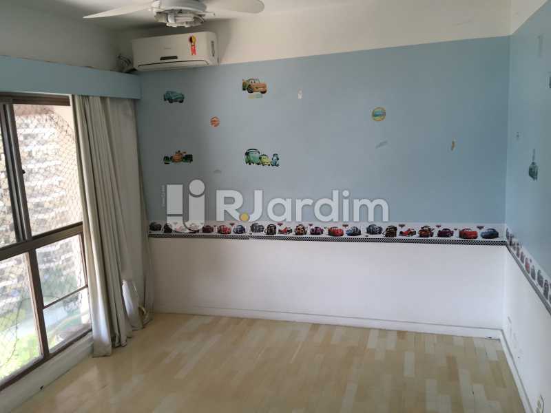 Conheça Quarto do imóvel - Compra Venda Avaliação Imóveis Apartamento Barra da Tijuca 4 Quartos - LAAP40748 - 28 Quarto - Compra Venda Avaliação Imóveis Apartamento Barra da Tijuca 4 Quartos - LAAP40748 - 28