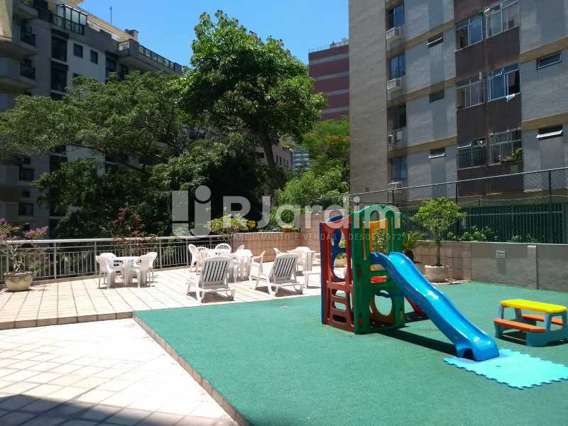 Conheça play do imóvel - Apartamento À Venda - Lagoa - Rio de Janeiro - RJ - LAAP31999 - 24 play - Apartamento À Venda - Lagoa - Rio de Janeiro - RJ - LAAP31999 - 24