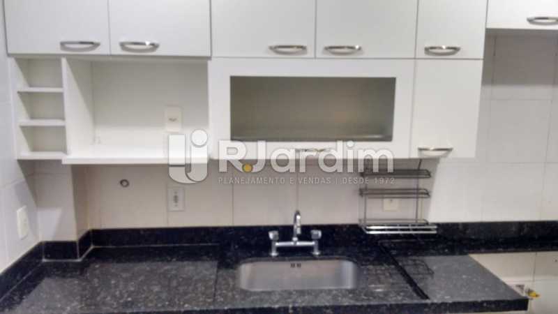 Conheça cozinha do imóvel - Compra Venda Imóveis Apartamento Lagoa 3 Quartos - LAAP32000 - 6 cozinha - Compra Venda Imóveis Apartamento Lagoa 3 Quartos - LAAP32000 - 6