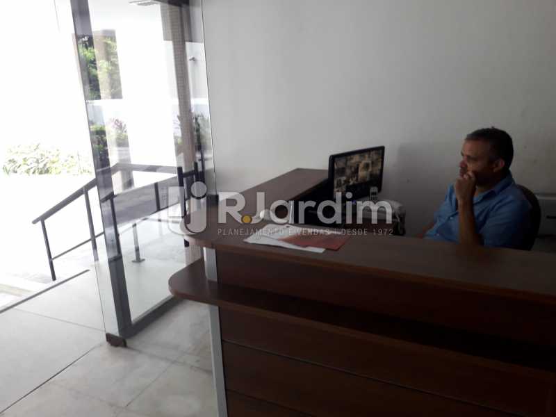 Conheça Portaria Monitorada do imóvel - Compra Venda Imóveis Apartamento Botafogo 3 Quartos - LAAP32009 - 21 Portaria Monitorada - Compra Venda Imóveis Apartamento Botafogo 3 Quartos - LAAP32009 - 21