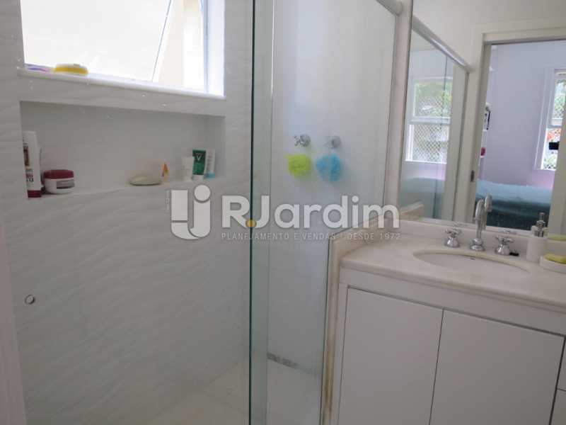 Conheça BANHEIRO do imóvel - Apartamento Lagoa 3 Quartos - LAAP32012 - 13 BANHEIRO - Apartamento Lagoa 3 Quartos - LAAP32012 - 13