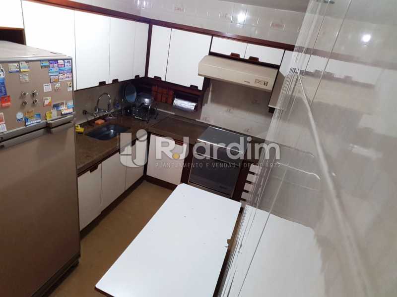 Conheça COZINHA do imóvel - Apartamento Lagoa, Zona Sul,Rio de Janeiro, RJ À Venda, 2 Quartos, 90m² - LAAP21410 - 14 COZINHA - Apartamento Lagoa, Zona Sul,Rio de Janeiro, RJ À Venda, 2 Quartos, 90m² - LAAP21410 - 14