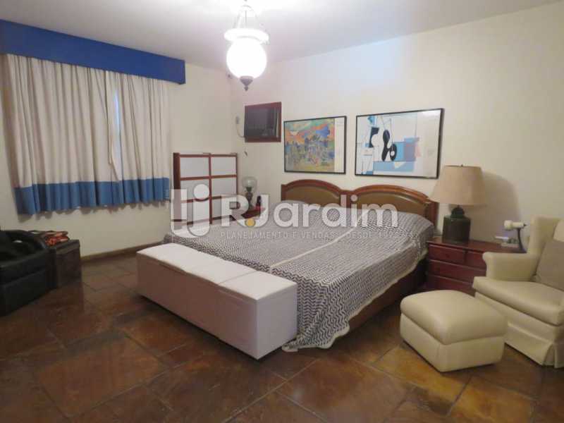 Conheça Quarto / Suite do imóvel - Casa à venda Rua Ministro Aliomar Baleeiro,Recreio dos Bandeirantes, Zona Oeste - Barra e Adjacentes,Rio de Janeiro - R$ 2.500.000 - LACA30024 - 16 Quarto / Suite - Casa à venda Rua Ministro Aliomar Baleeiro,Recreio dos Bandeirantes, Zona Oeste - Barra e Adjacentes,Rio de Janeiro - R$ 2.500.000 - LACA30024 - 16