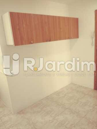Conheça ARMÁRIO COZINHA do imóvel - Apartamento Rua Barão da Torre,Ipanema, Zona Sul,Rio de Janeiro, RJ Para Alugar, 3 Quartos, 100m² - LAAP32026 - 16 ARMÁRIO COZINHA - Apartamento Rua Barão da Torre,Ipanema, Zona Sul,Rio de Janeiro, RJ Para Alugar, 3 Quartos, 100m² - LAAP32026 - 16