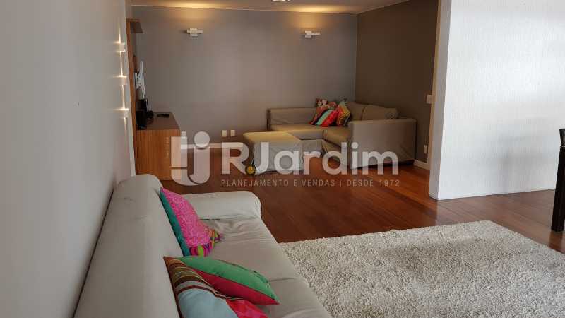 Conheça SALA DE ESTAR do imóvel - Apartamento para alugar Rua Carvalho Azevedo,Lagoa, Zona Sul,Rio de Janeiro - R$ 8.000 - LAAP32034 - 1 SALA DE ESTAR - Apartamento para alugar Rua Carvalho Azevedo,Lagoa, Zona Sul,Rio de Janeiro - R$ 8.000 - LAAP32034 - 1