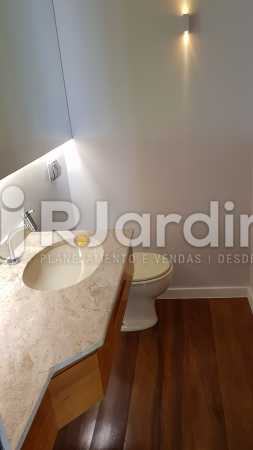 Conheça LAVABO do imóvel - Apartamento para alugar Rua Carvalho Azevedo,Lagoa, Zona Sul,Rio de Janeiro - R$ 8.000 - LAAP32034 - 4 LAVABO - Apartamento para alugar Rua Carvalho Azevedo,Lagoa, Zona Sul,Rio de Janeiro - R$ 8.000 - LAAP32034 - 4