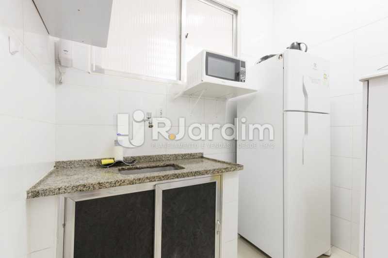Conheça cozinha do imóvel - Kitnet/Conjugado Para Alugar - Copacabana - Rio de Janeiro - RJ - LAKI10033 - 15 cozinha - Kitnet/Conjugado Para Alugar - Copacabana - Rio de Janeiro - RJ - LAKI10033 - 15