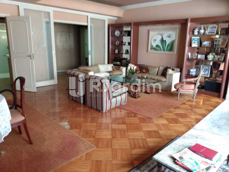 Conheça Sala (vista do bar) do imóvel - Apartamento à venda Rua Constante Ramos,Copacabana, Zona Sul,Rio de Janeiro - R$ 2.200.000 - LAAP40758 - 1 Sala (vista do bar) - Apartamento à venda Rua Constante Ramos,Copacabana, Zona Sul,Rio de Janeiro - R$ 2.200.000 - LAAP40758 - 1