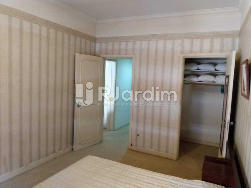 Conheça Quarto 3 do imóvel - Apartamento à venda Rua Constante Ramos,Copacabana, Zona Sul,Rio de Janeiro - R$ 2.200.000 - LAAP40758 - 18 Quarto 3 - Apartamento à venda Rua Constante Ramos,Copacabana, Zona Sul,Rio de Janeiro - R$ 2.200.000 - LAAP40758 - 18
