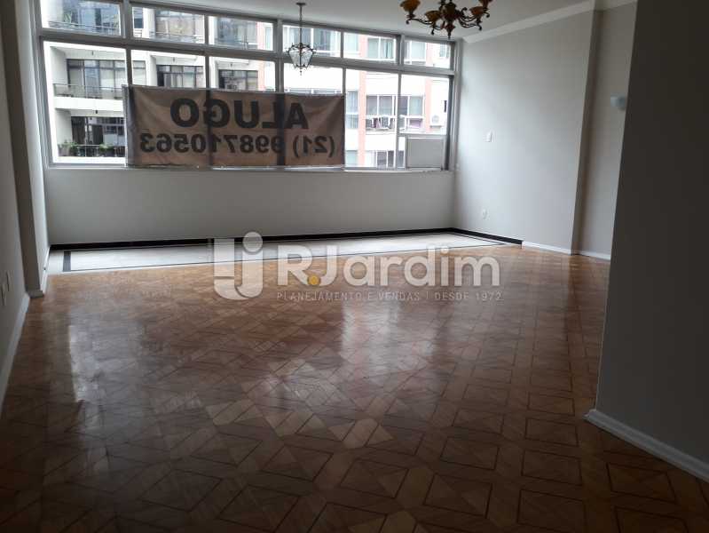 Conheça 1° Quarto do imóvel - Apartamento Copacabana, Zona Sul,Rio de Janeiro, RJ Para Alugar, 3 Quartos, 160m² - LAAP32039 - 7 1° Quarto - Apartamento Copacabana, Zona Sul,Rio de Janeiro, RJ Para Alugar, 3 Quartos, 160m² - LAAP32039 - 7