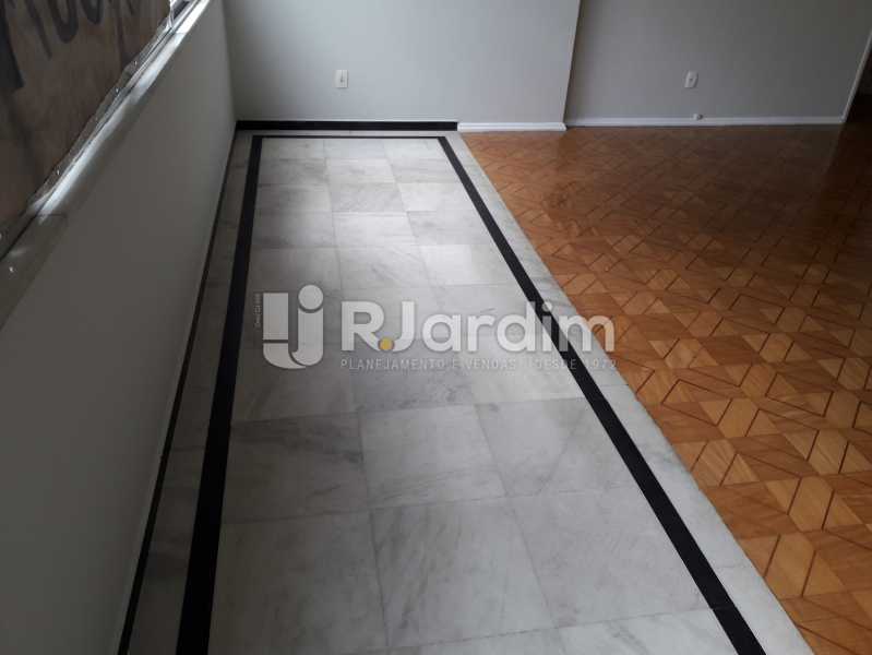 Conheça Sala do imóvel - Apartamento Copacabana, Zona Sul,Rio de Janeiro, RJ Para Alugar, 3 Quartos, 160m² - LAAP32039 - 3 Sala - Apartamento Copacabana, Zona Sul,Rio de Janeiro, RJ Para Alugar, 3 Quartos, 160m² - LAAP32039 - 3