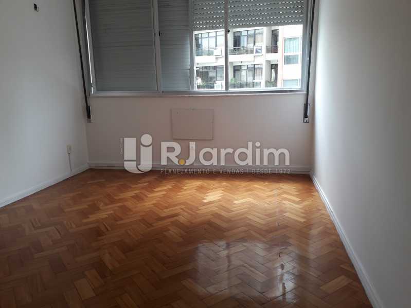 Conheça 1° Quarto do imóvel - Apartamento Copacabana, Zona Sul,Rio de Janeiro, RJ Para Alugar, 3 Quartos, 160m² - LAAP32039 - 6 1° Quarto - Apartamento Copacabana, Zona Sul,Rio de Janeiro, RJ Para Alugar, 3 Quartos, 160m² - LAAP32039 - 6