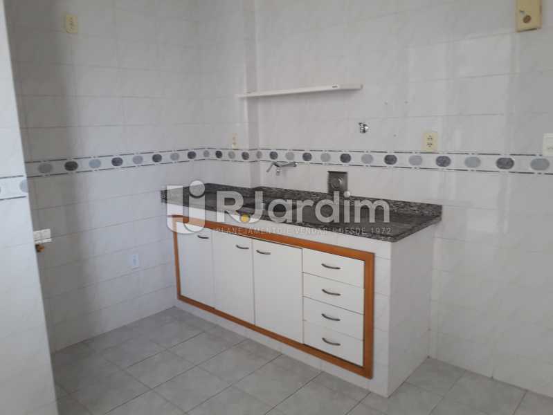 Conheça Copa Cozinha do imóvel - Apartamento Copacabana, Zona Sul,Rio de Janeiro, RJ Para Alugar, 3 Quartos, 160m² - LAAP32039 - 18 Copa Cozinha - Apartamento Copacabana, Zona Sul,Rio de Janeiro, RJ Para Alugar, 3 Quartos, 160m² - LAAP32039 - 18