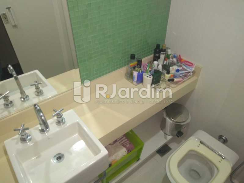 Conheça Banheiro Social do imóvel - Compra Venda Avaliação Imóveis Apartamento Lagoa 4 Quartos - LAAP40760 - 21 Banheiro Social - Compra Venda Avaliação Imóveis Apartamento Lagoa 4 Quartos - LAAP40760 - 21