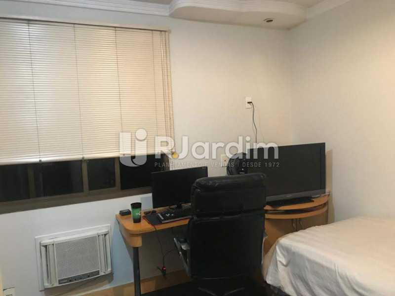 Conheça Quarto 2 do imóvel - Compra Venda Avaliação Imóveis Apartamento Lagoa 4 Quartos - LAAP40760 - 18 Quarto 2 - Compra Venda Avaliação Imóveis Apartamento Lagoa 4 Quartos - LAAP40760 - 18