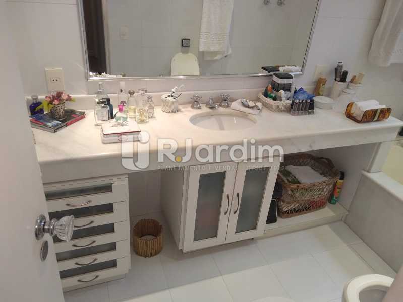Conheça Banheiro da Suíte do imóvel - Apartamento À Venda - Ipanema - Rio de Janeiro - RJ - LAAP32043 - 24 Banheiro da Suíte - Apartamento À Venda - Ipanema - Rio de Janeiro - RJ - LAAP32043 - 24