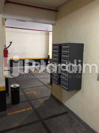 Conheça GARAGEM do imóvel - Apartamento Padrão Residencial Laranjeiras - RLAP30002 - 25 GARAGEM - Apartamento Padrão Residencial Laranjeiras - RLAP30002 - 25