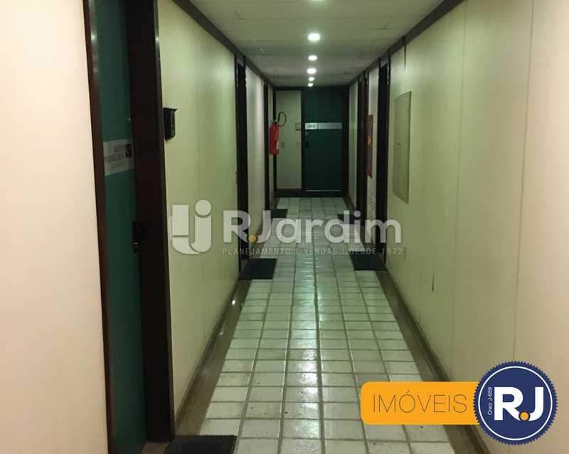 Conheça corred2 do imóvel - Sala Comercial À Venda - Lagoa - Rio de Janeiro - RJ - LASL00203 - 12 corred2 - Sala Comercial À Venda - Lagoa - Rio de Janeiro - RJ - LASL00203 - 12