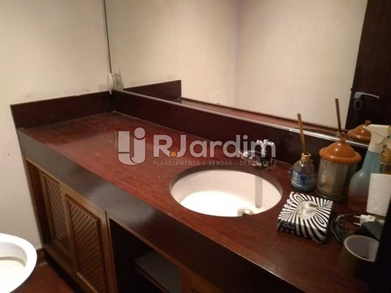 Conheça lavabo do imóvel - Apartamento À Venda - Lagoa - Rio de Janeiro - RJ - LAAP40763 - 13 lavabo - Apartamento À Venda - Lagoa - Rio de Janeiro - RJ - LAAP40763 - 13