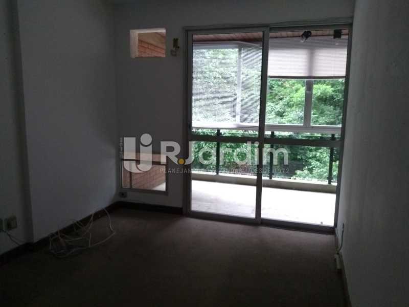 Conheça quarto/varanda / fundos do imóvel - Apartamento À Venda - Lagoa - Rio de Janeiro - RJ - LAAP40763 - 11 quarto/varanda / fundos - Apartamento À Venda - Lagoa - Rio de Janeiro - RJ - LAAP40763 - 11