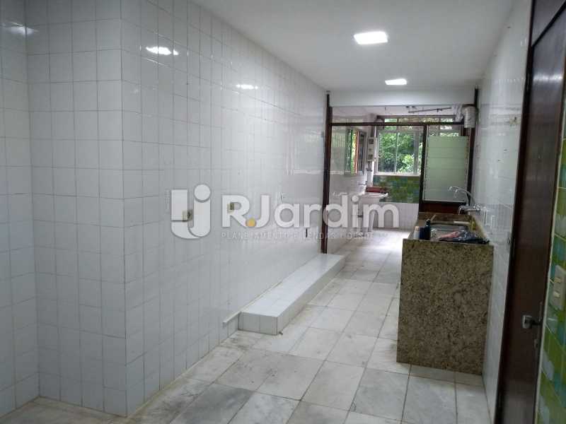 Conheça cozinha/área do imóvel - Apartamento À Venda - Lagoa - Rio de Janeiro - RJ - LAAP40763 - 18 cozinha/área - Apartamento À Venda - Lagoa - Rio de Janeiro - RJ - LAAP40763 - 18